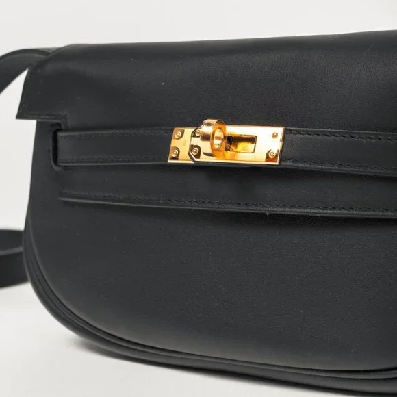 Hermes Kelly Moove Black Swift Leather GHW Shoulder Bag - Picture 10 of 16